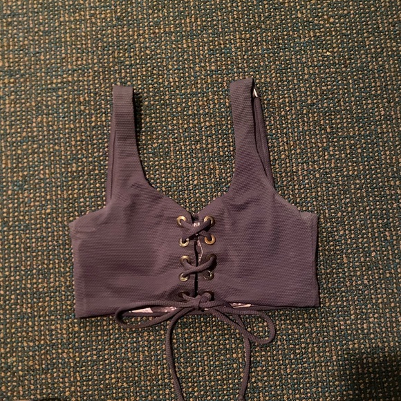 Maaji Deep Sea Reversible Bikini Top - Picture 1 of 3